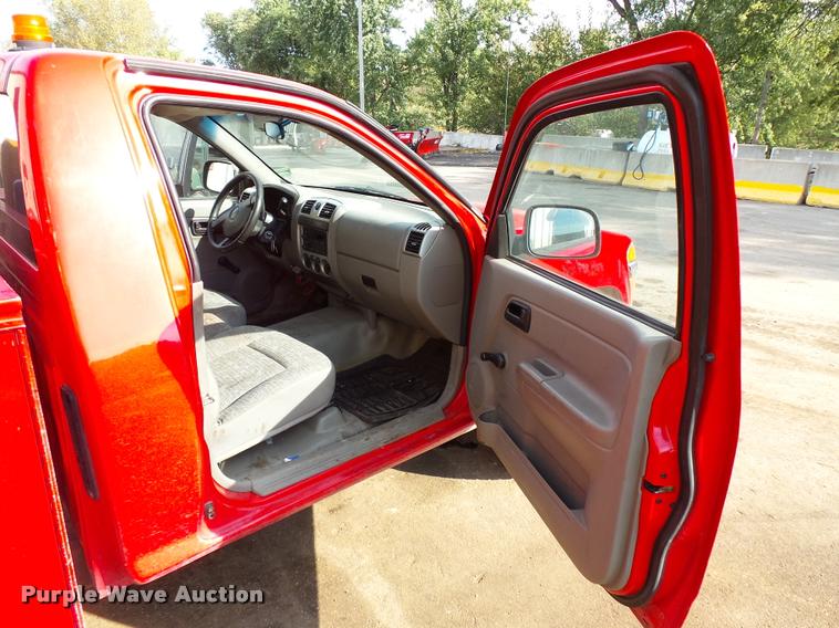 image for item BS9754 2008 GMC Canyon utility truck