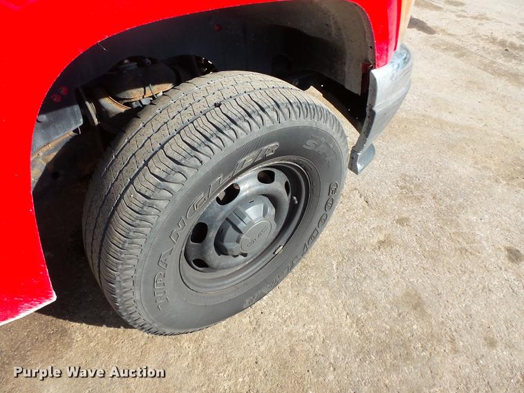 image for item BS9754 2008 GMC Canyon utility truck