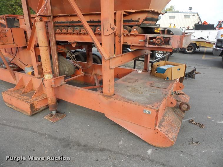 image for item L3523 1991 Peerless 30-76-HPP twin shaft pug mill