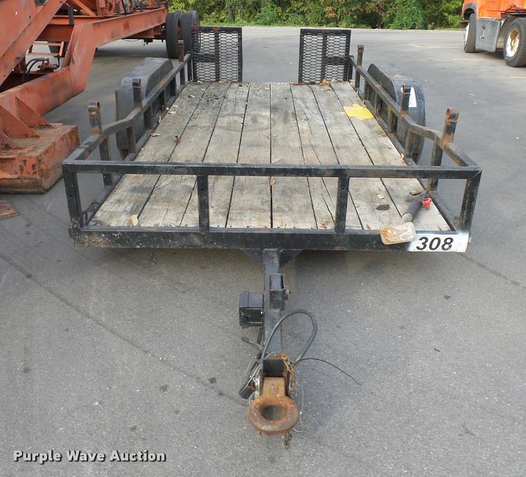 image for item L3524 2001 equipment trailer