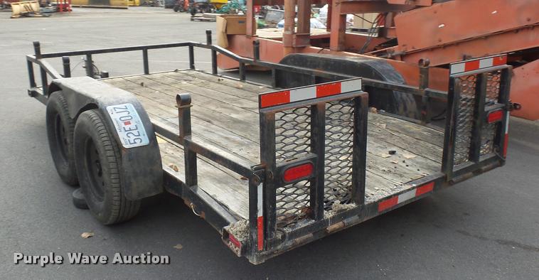 image for item L3524 2001 equipment trailer