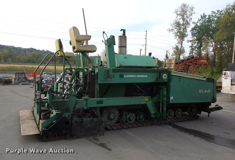 image for item L3533 Barber Greene BG-245 200 Series paver