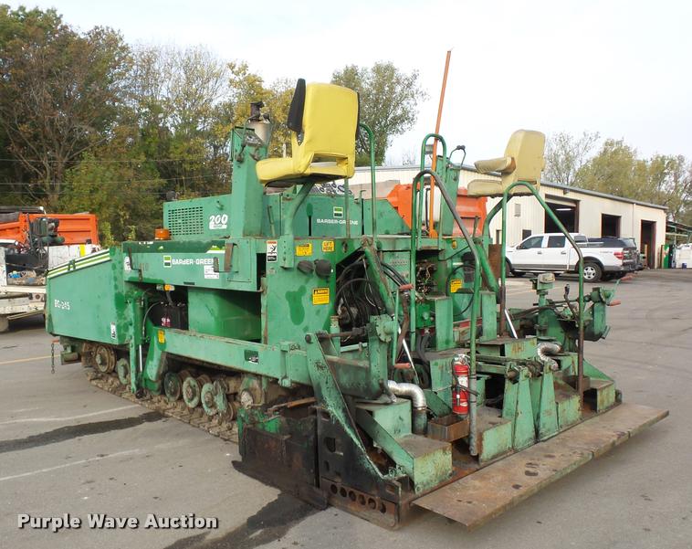 image for item L3533 Barber Greene BG-245 200 Series paver