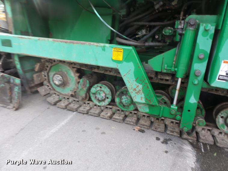 image for item L3533 Barber Greene BG-245 200 Series paver