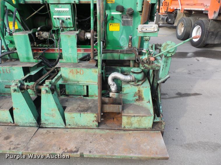 image for item L3533 Barber Greene BG-245 200 Series paver