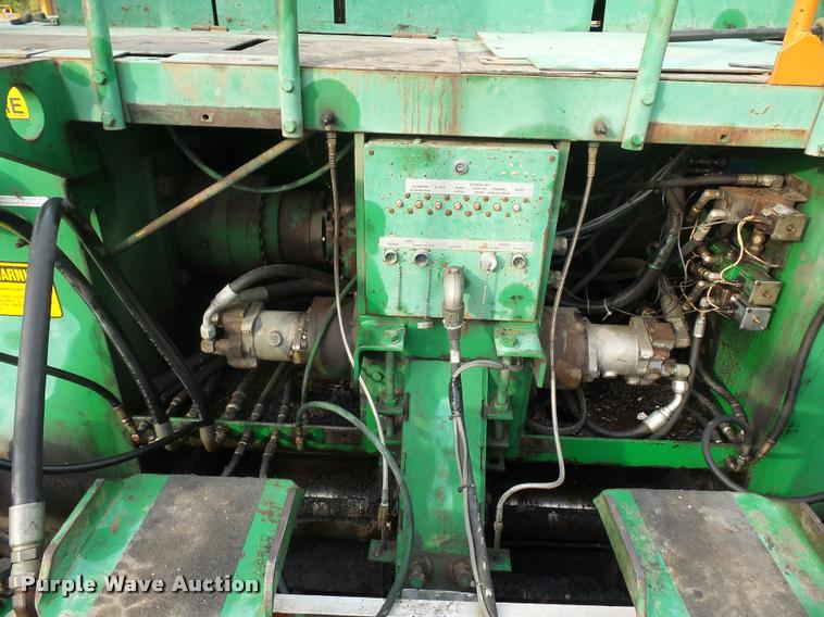 image for item L3533 Barber Greene BG-245 200 Series paver