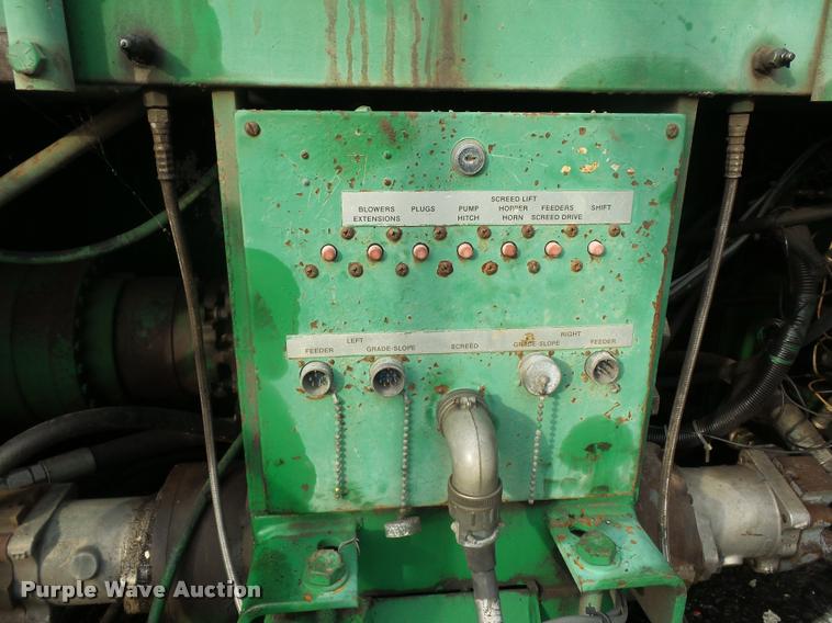 image for item L3533 Barber Greene BG-245 200 Series paver