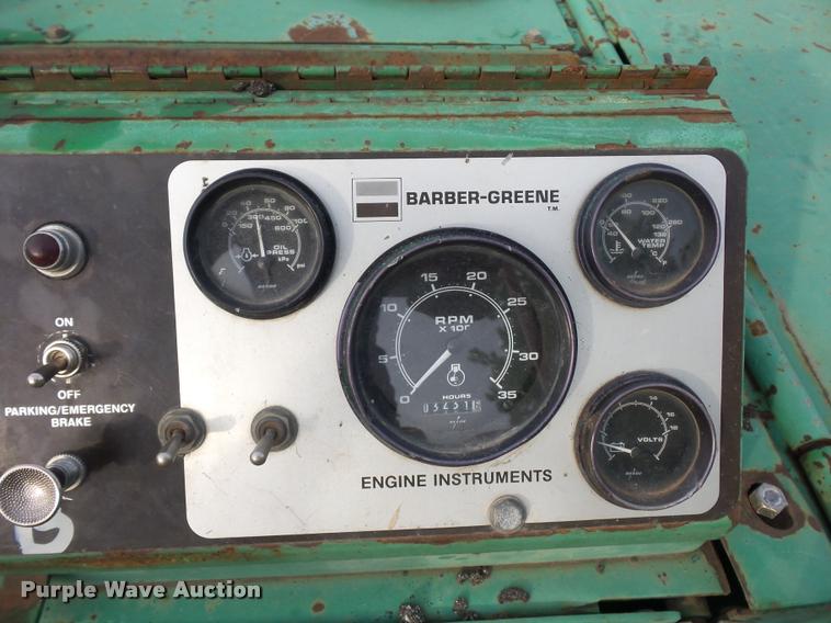 image for item L3533 Barber Greene BG-245 200 Series paver