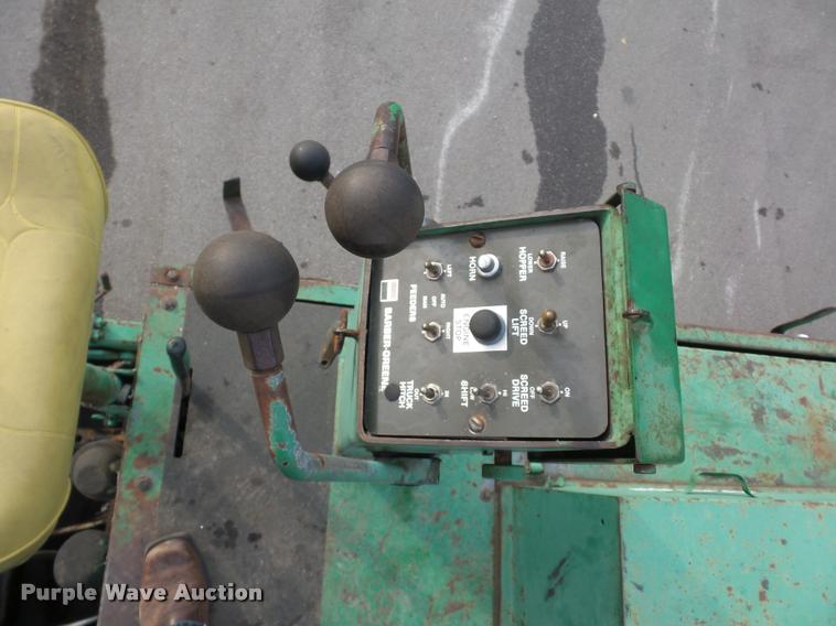 image for item L3533 Barber Greene BG-245 200 Series paver