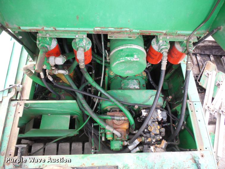 image for item L3533 Barber Greene BG-245 200 Series paver