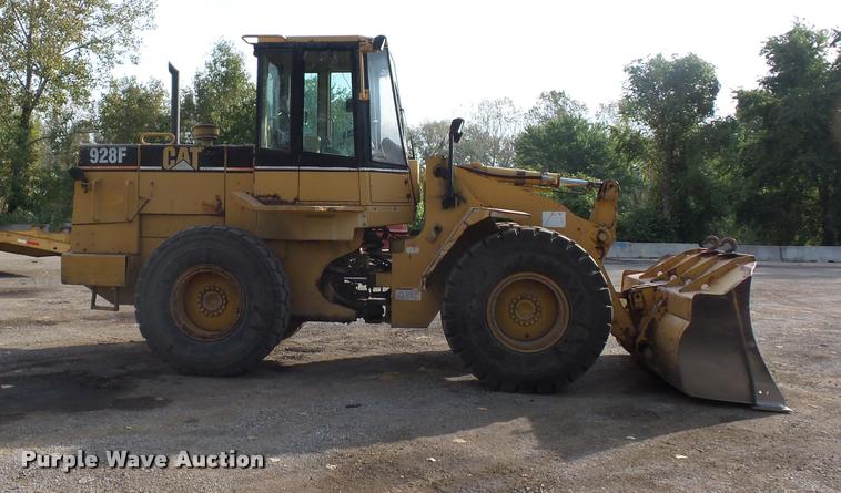 image for item L3534 1994 Caterpillar 928F wheel loader