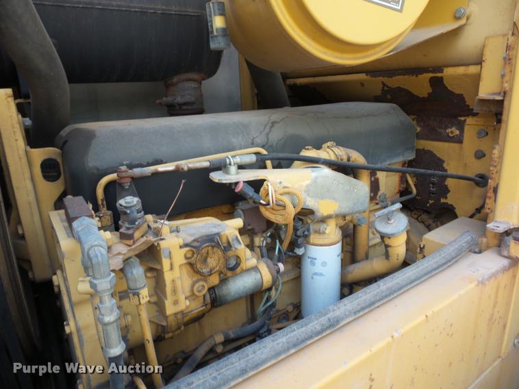 image for item L3534 1994 Caterpillar 928F wheel loader