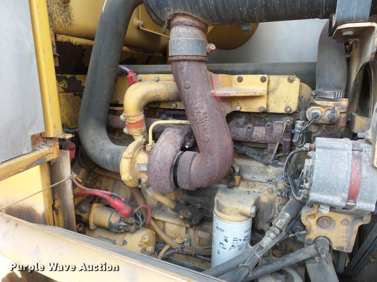 image for item L3534 1994 Caterpillar 928F wheel loader