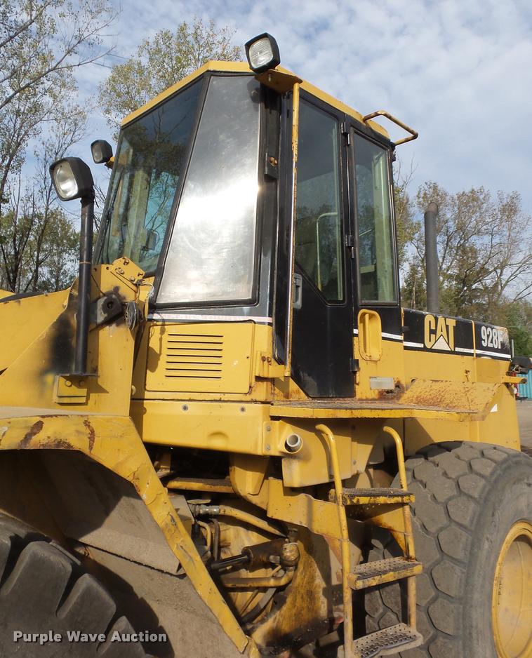 image for item L3534 1994 Caterpillar 928F wheel loader
