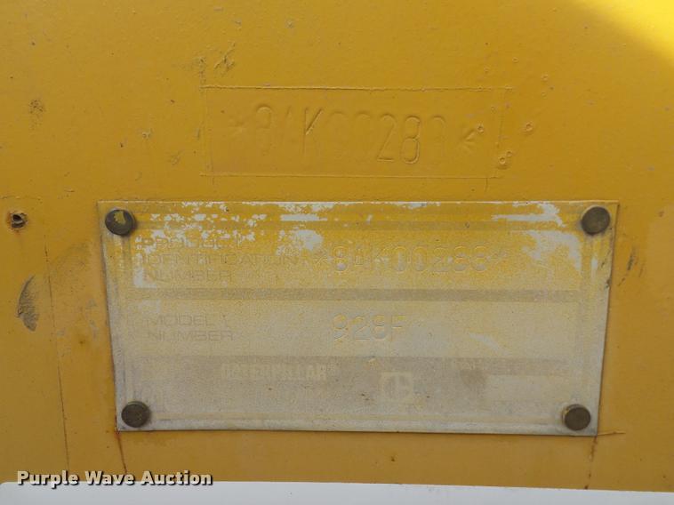 image for item L3534 1994 Caterpillar 928F wheel loader