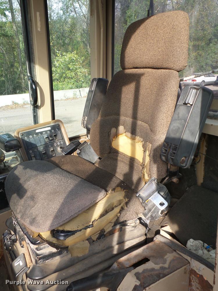 image for item L3534 1994 Caterpillar 928F wheel loader