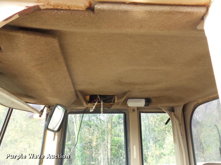 image for item L3534 1994 Caterpillar 928F wheel loader