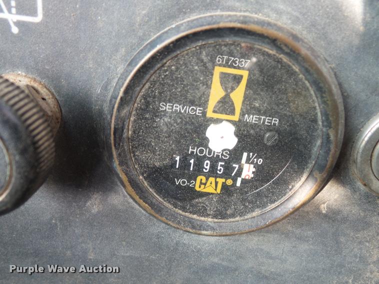 image for item L3534 1994 Caterpillar 928F wheel loader