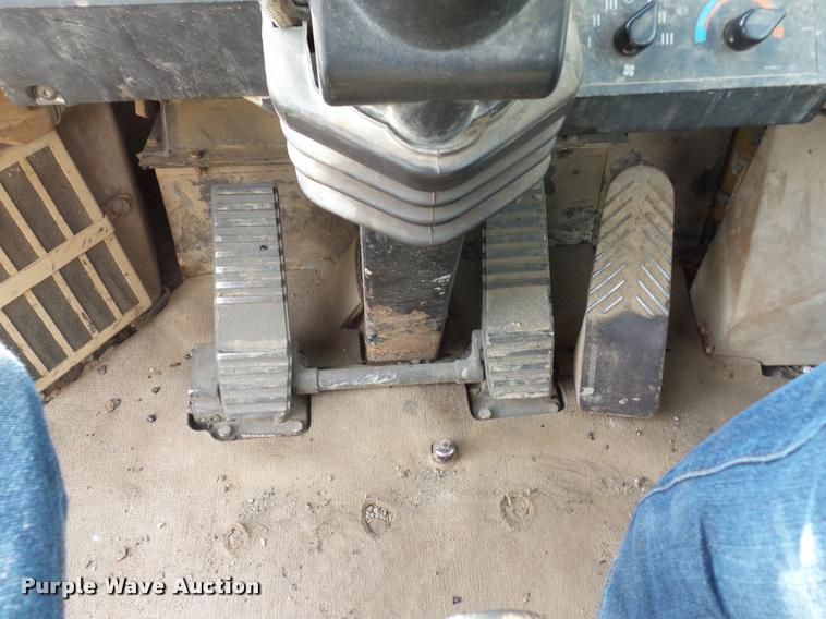 image for item L3534 1994 Caterpillar 928F wheel loader