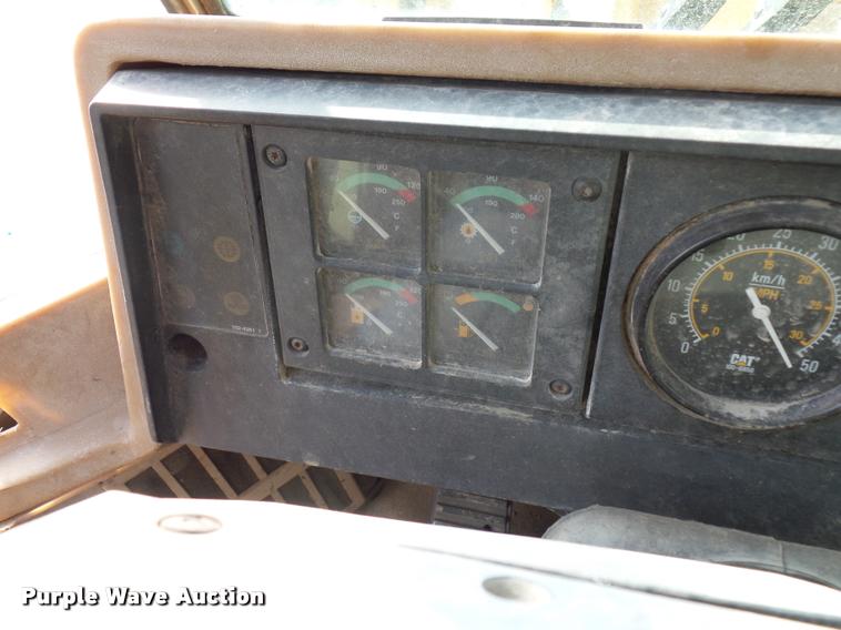 image for item L3534 1994 Caterpillar 928F wheel loader
