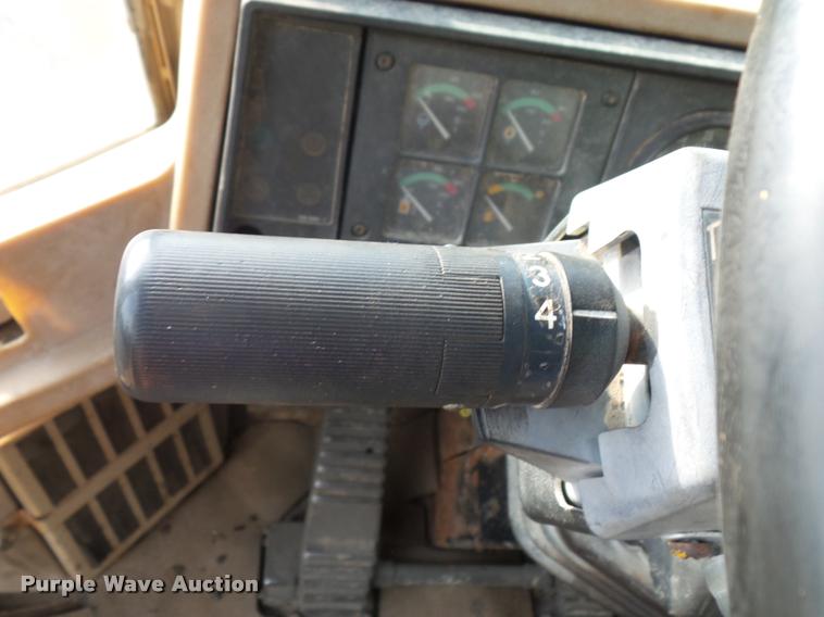 image for item L3534 1994 Caterpillar 928F wheel loader