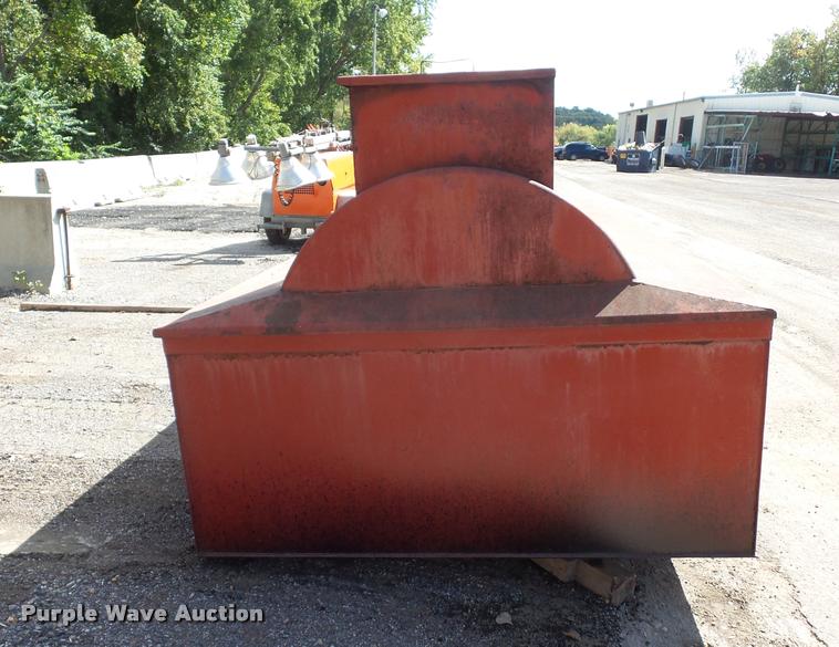image for item L3539 Bulk oil tank