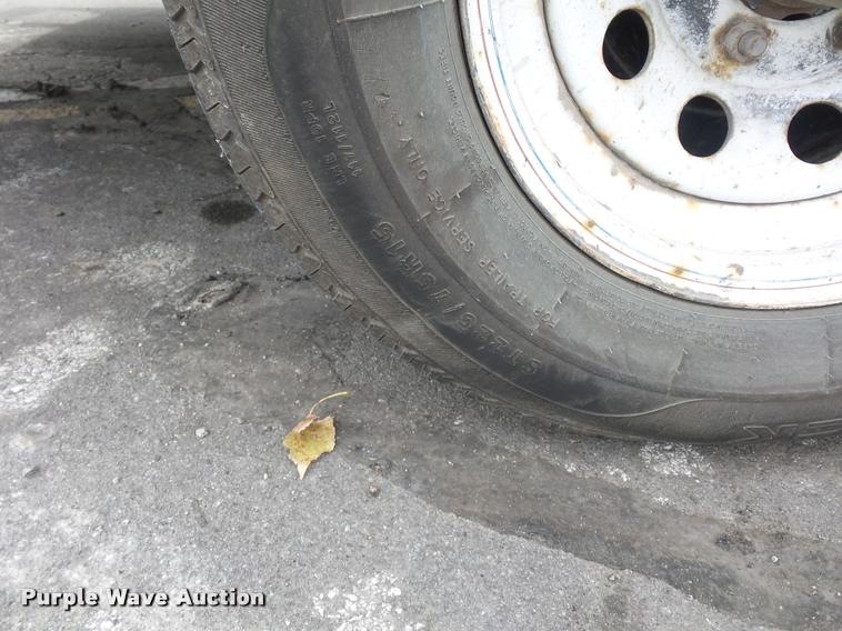 image for item L3548 2002 Felling equipment trailer