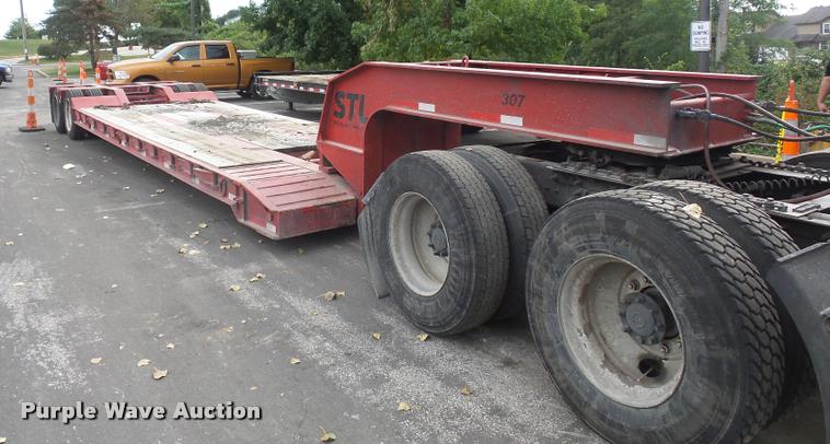 image for item L3549 1994 Etnyre lowboy equipment trailer