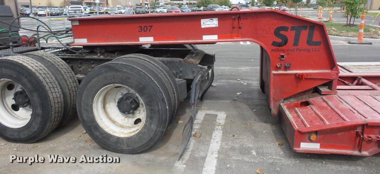 image for item L3549 1994 Etnyre lowboy equipment trailer