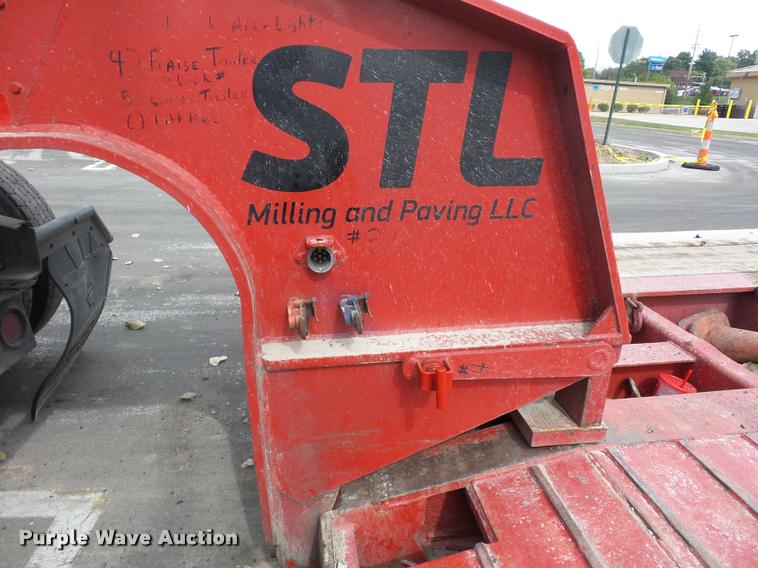 image for item L3549 1994 Etnyre lowboy equipment trailer