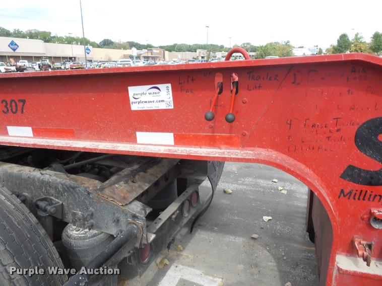 image for item L3549 1994 Etnyre lowboy equipment trailer