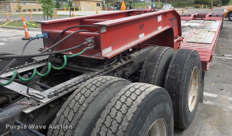 image for item L3549 1994 Etnyre lowboy equipment trailer