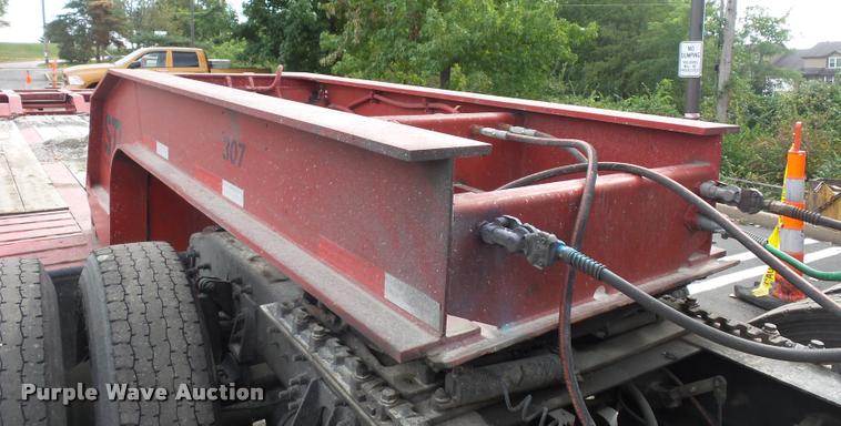 image for item L3549 1994 Etnyre lowboy equipment trailer