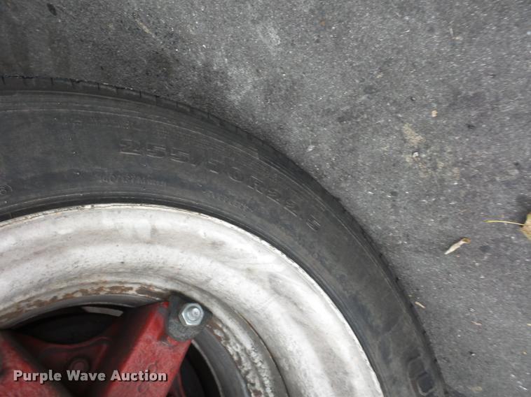 image for item L3549 1994 Etnyre lowboy equipment trailer