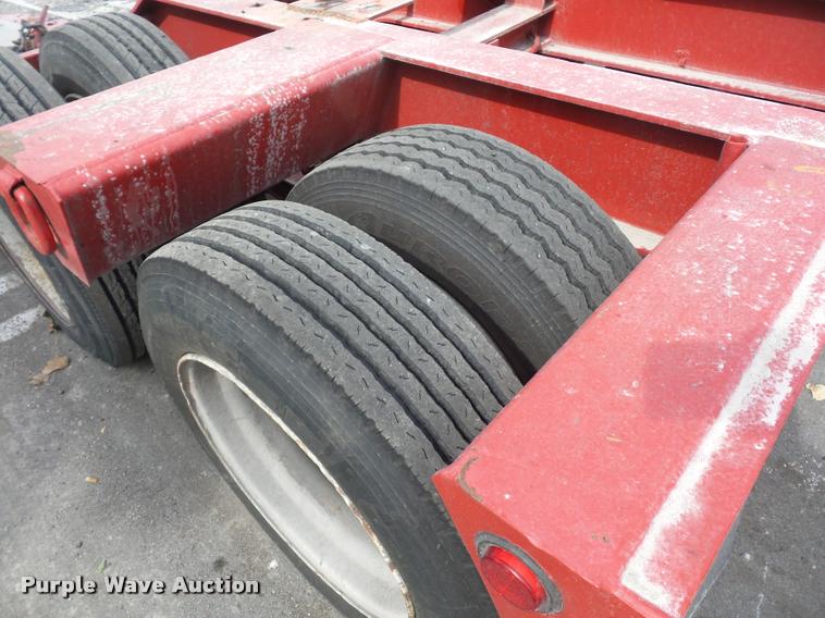 image for item L3549 1994 Etnyre lowboy equipment trailer