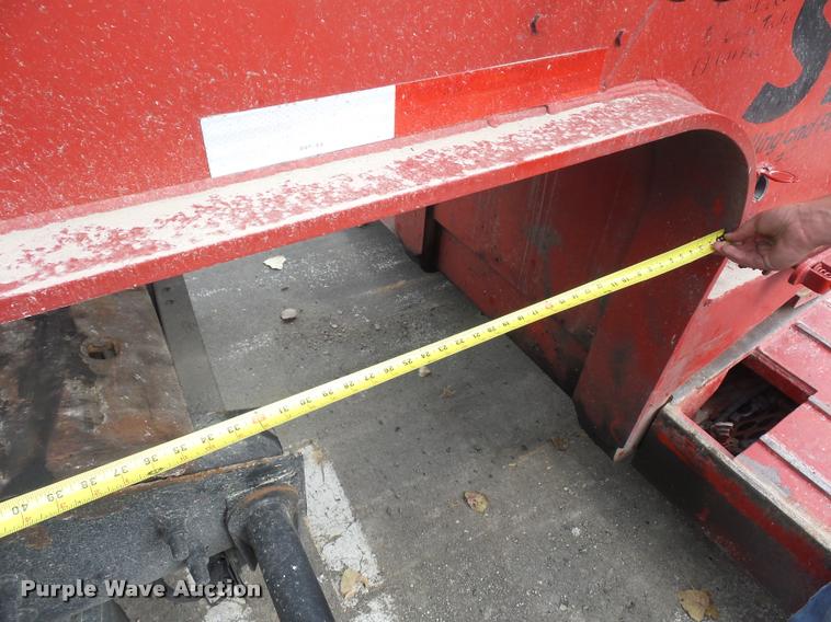 image for item L3549 1994 Etnyre lowboy equipment trailer