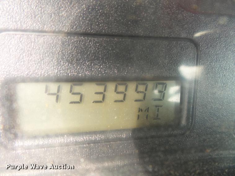 image for item L3550 2006 International TranStar 8600 semi truck