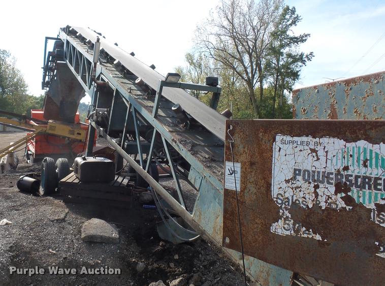 image for item L4340 Power Screen rock screen with hydraulic conveyor