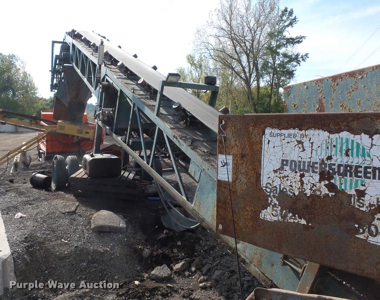 image for item L4340 Power Screen rock screen with hydraulic conveyor