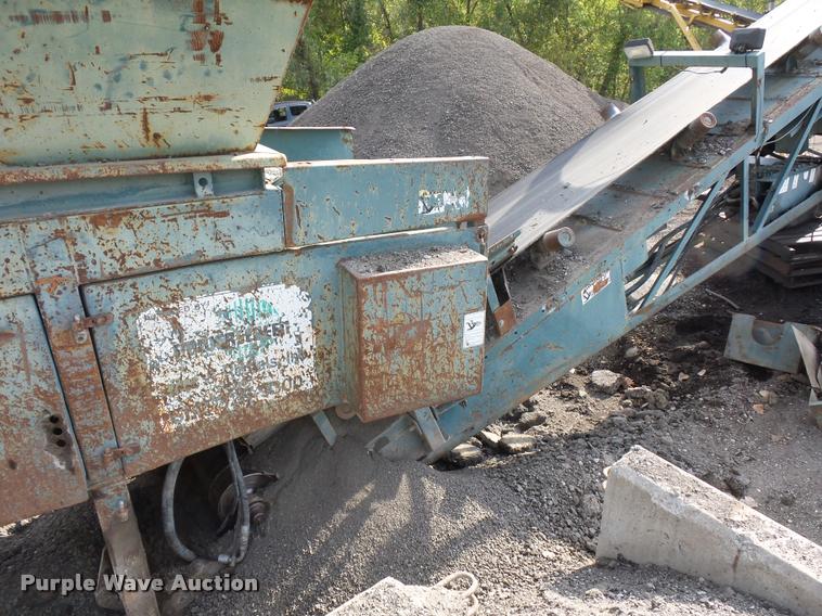 image for item L4340 Power Screen rock screen with hydraulic conveyor