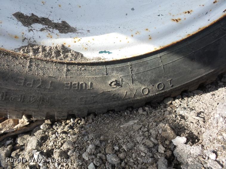 image for item L4340 Power Screen rock screen with hydraulic conveyor