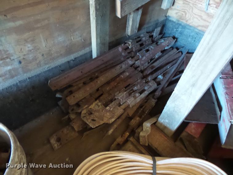 image for item AX9068 Concrete forms and fillers