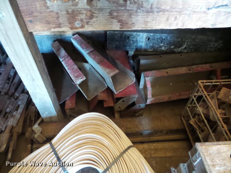 image for item AX9068 Concrete forms and fillers