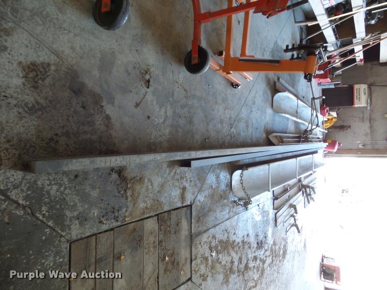 image for item AX9080 Concrete equipment