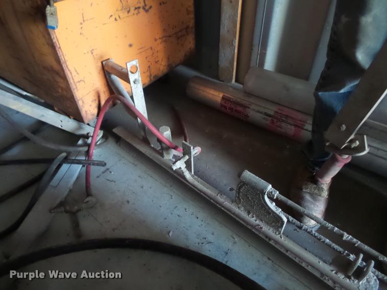 image for item AX9088 Bionic pneumatic screed