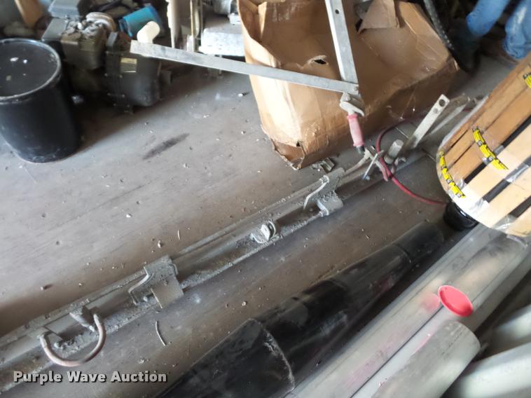 image for item AX9088 Bionic pneumatic screed