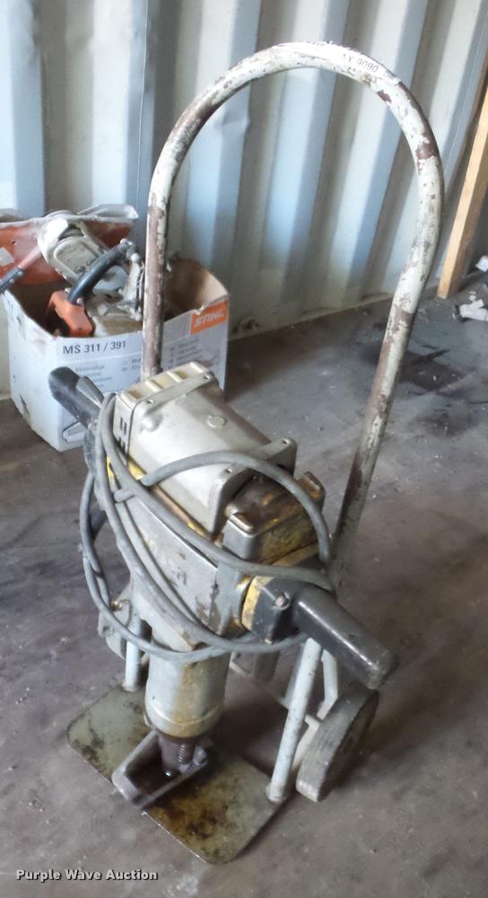 image for item AX9090 Bosch jack hammer