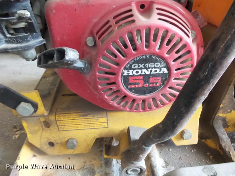 image for item AX9092 Wacker compactor