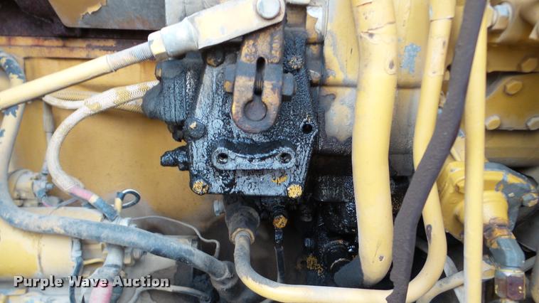 image for item DA2920 1989 Caterpillar 963 track loader