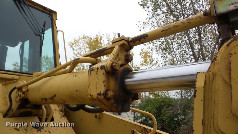 image for item DA2920 1989 Caterpillar 963 track loader